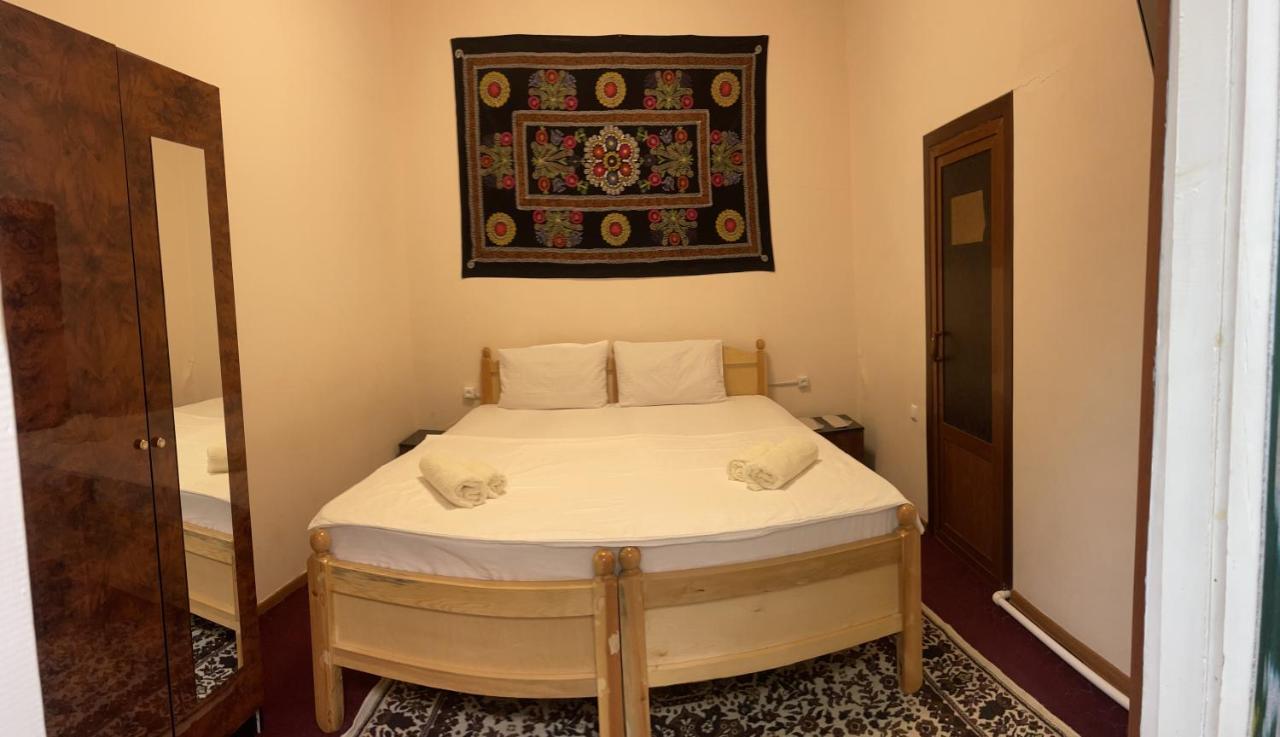 Habibi Bukhara Hotel Exterior photo